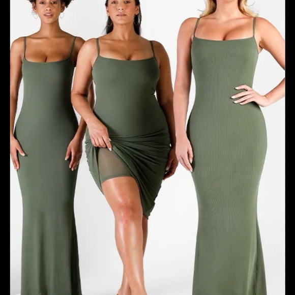 Elegant Olive Green Maxi Dress w/ shapewear - Picture 2 of 6